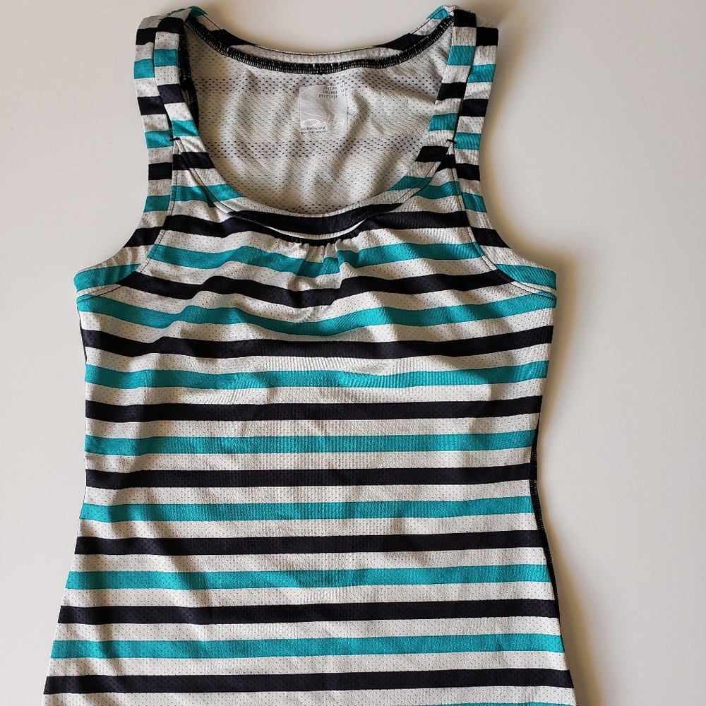 Oakleys Womans athletic tank top